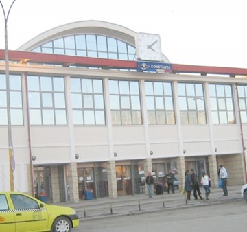 A vrut să fure dintr-un bar situat în zona Gării
